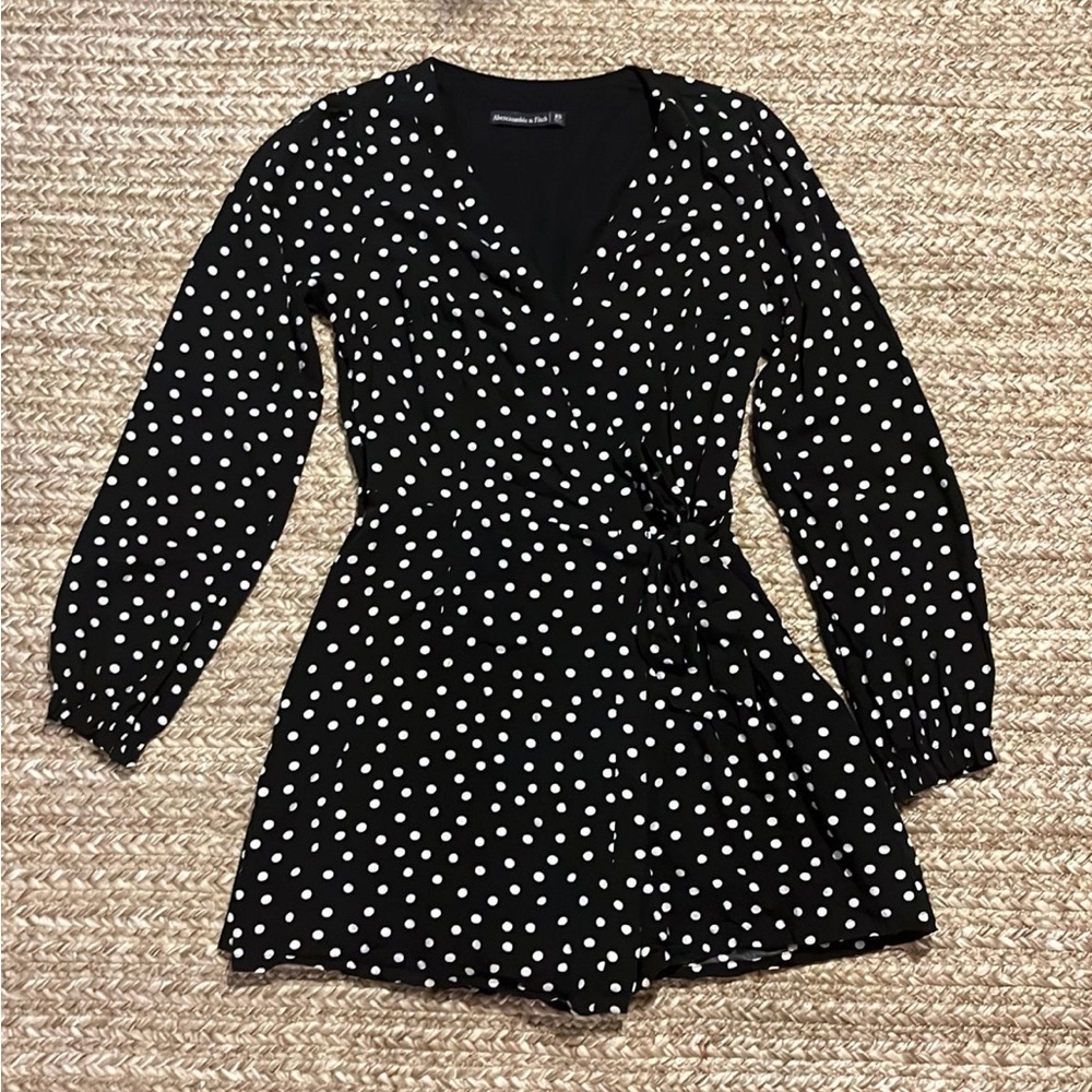 Abercrombie skort romper size XS
